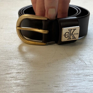 VTG Calvin Klein Jeans Dark Brown Molded Rubber Belt L 31”-35” Hole Range